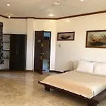 Argonauta Boracay Apartment Suites And Villas