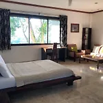 Argonauta Boracay Apartment Suites And Villas