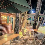 Bluelilly Hotel Boracay
