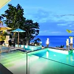 Karuna Private Home Sea View