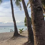 Azzurro Di Boracay