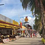 Azzurro Di Boracay