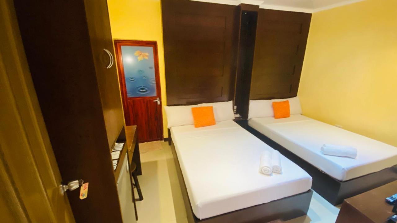 Guest house Vicente Aguirre *