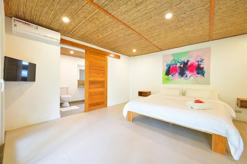 Ac2 - Bamboo Bungalows Rest House By White Apartment *