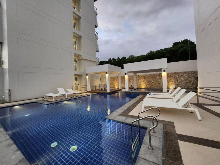 Aloha Ocean Garden Boracay Apartment