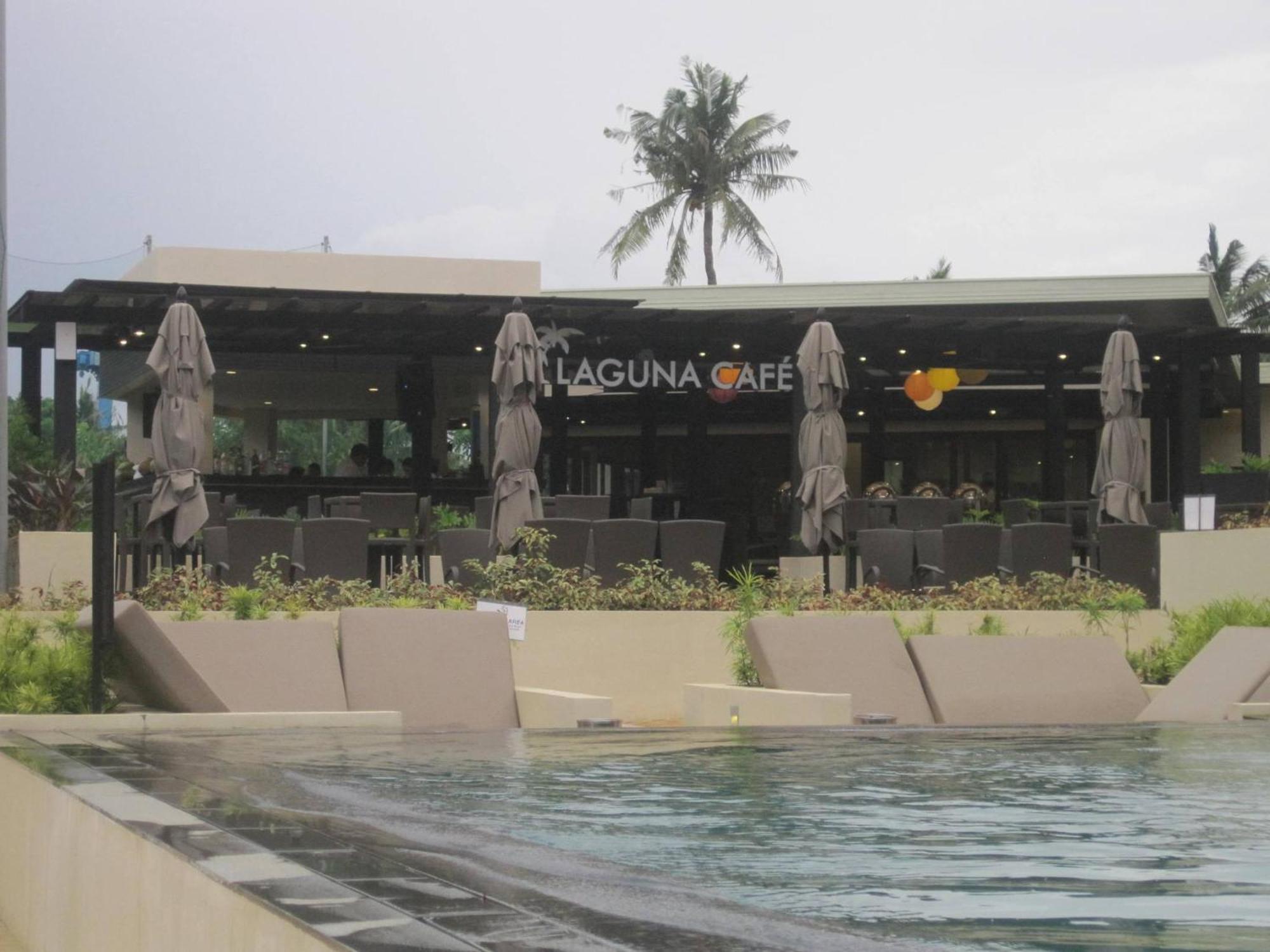 Uo At Fairways Newcoast Boracay Aparthotel *