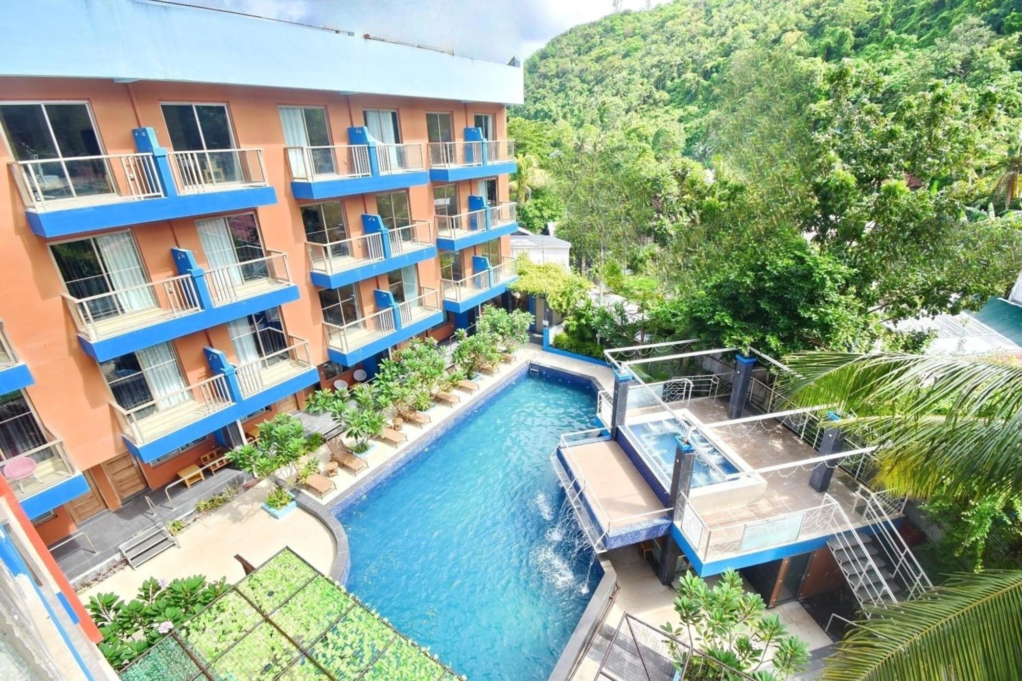 Hotel Oseidon Boracay 3*