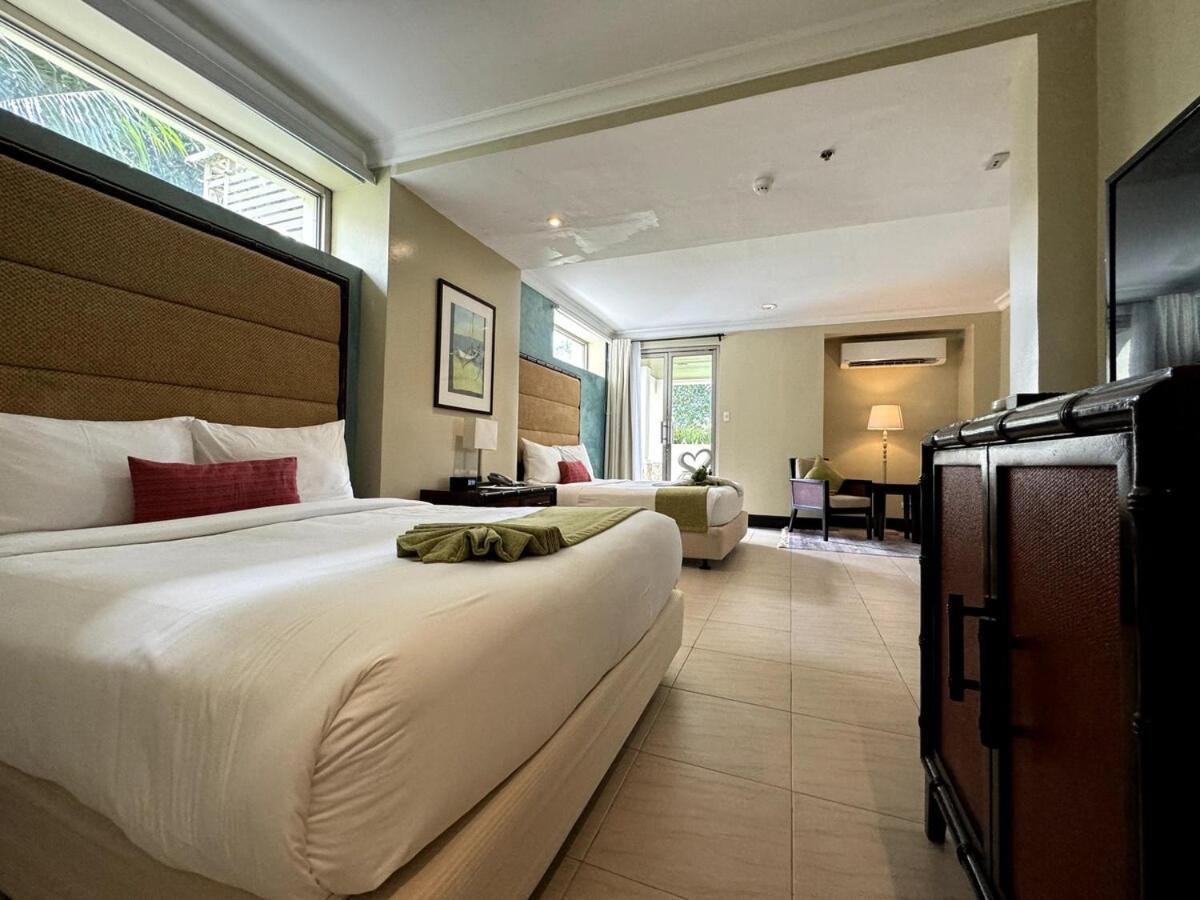 Apartment Deluxe A With Private Inifnity Pool And Golf Boracay Island