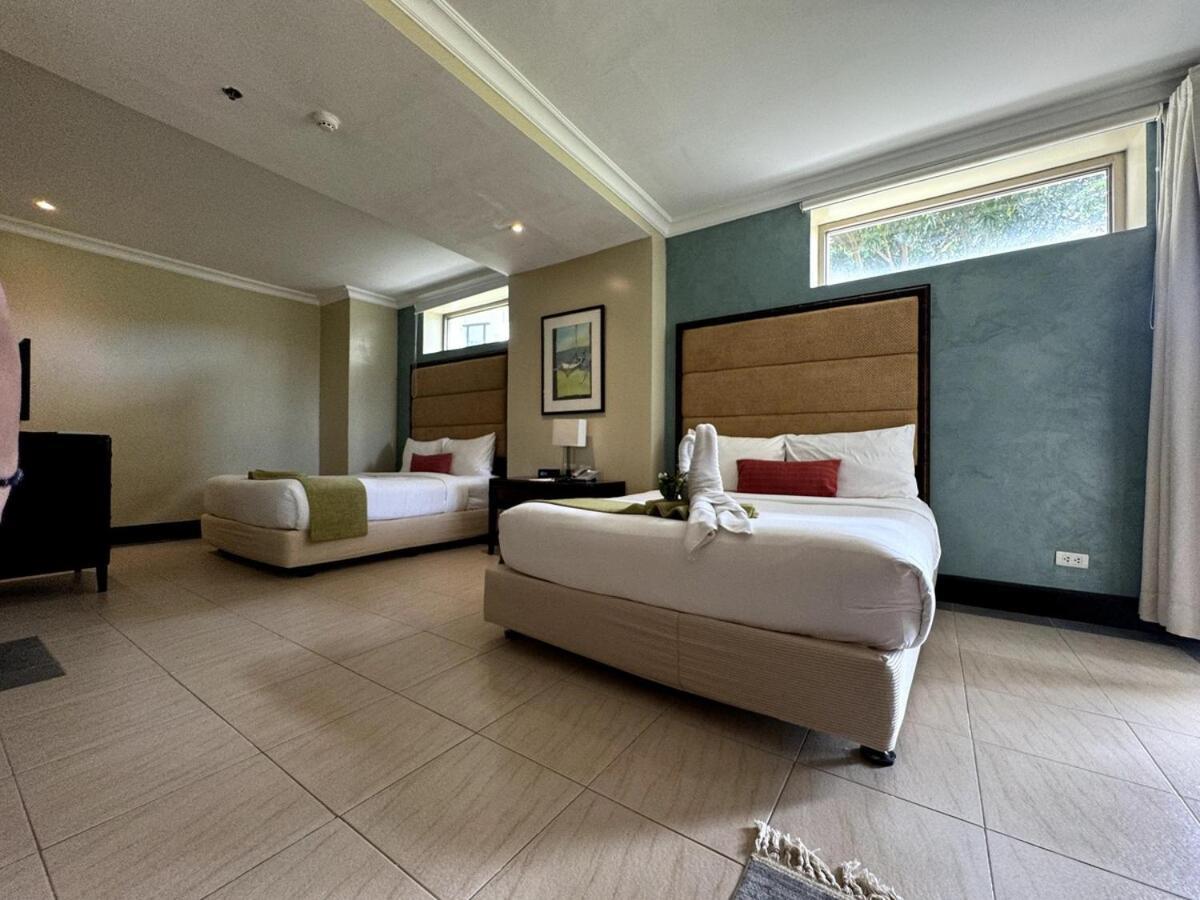 Apartment Deluxe A With Private Inifnity Pool And Golf *