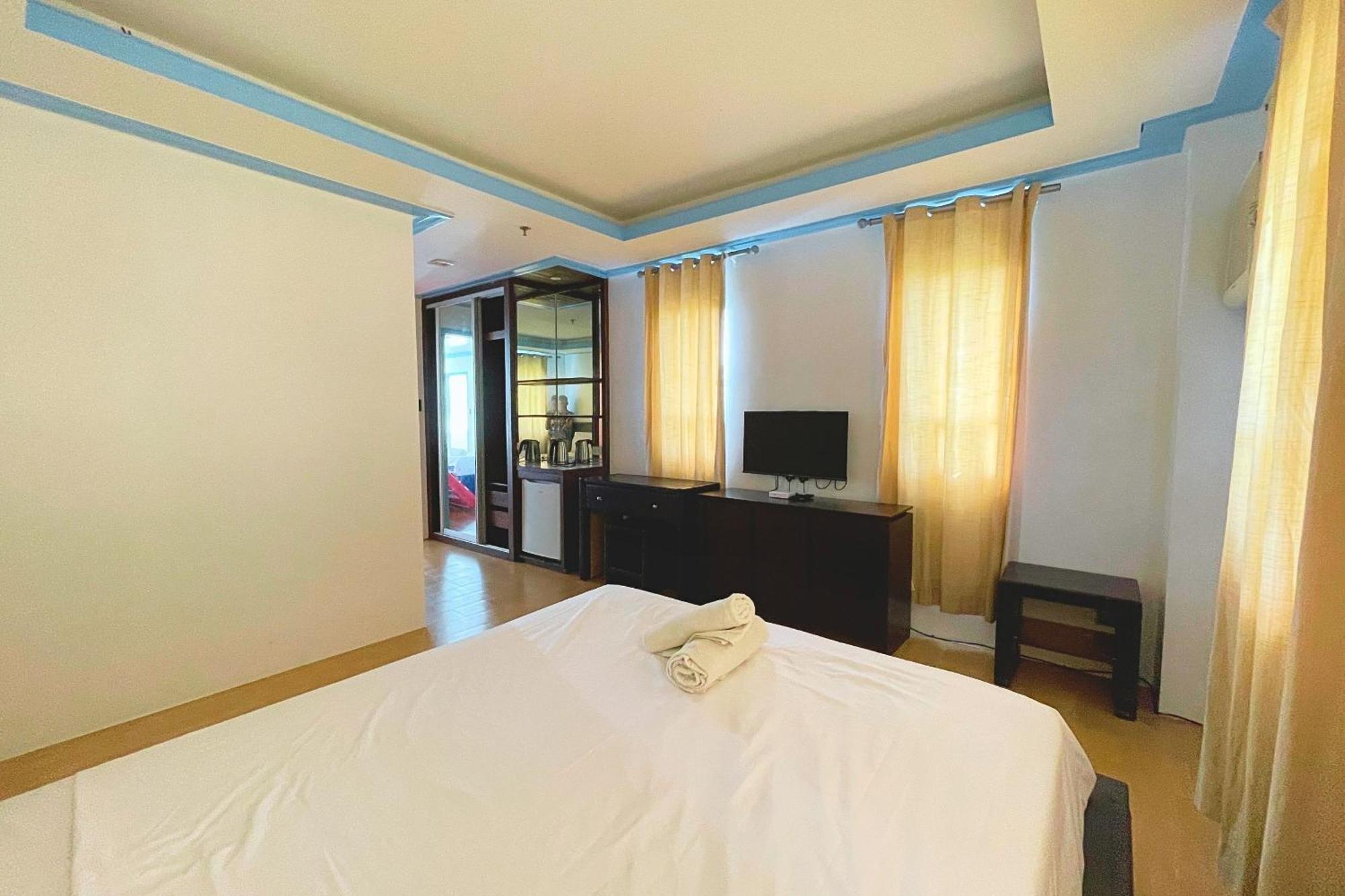 Here Innstead Boracay Hotel 3*