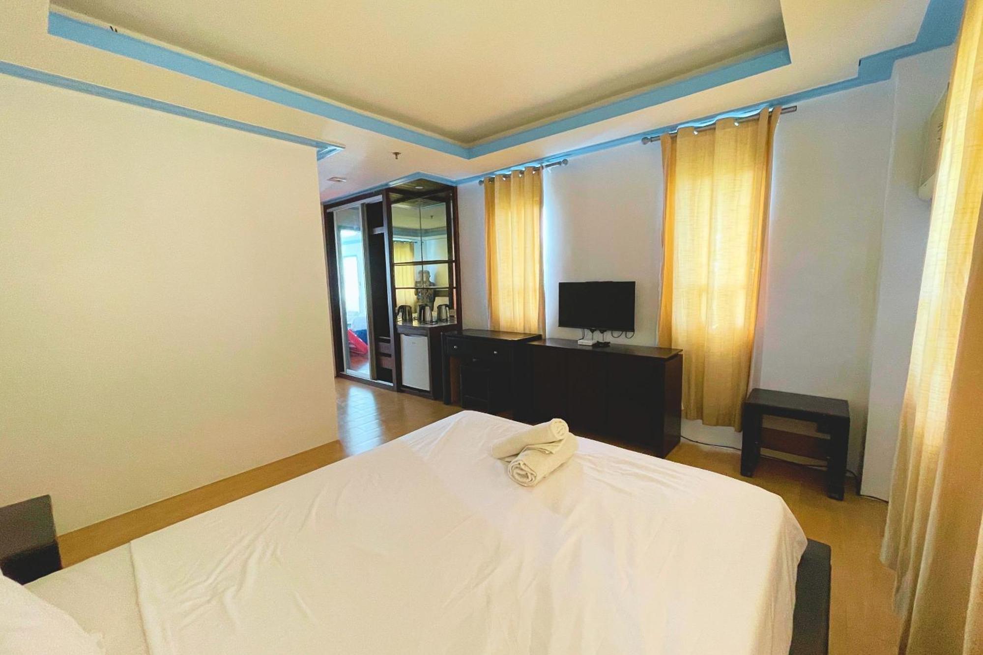 Here Innstead Boracay