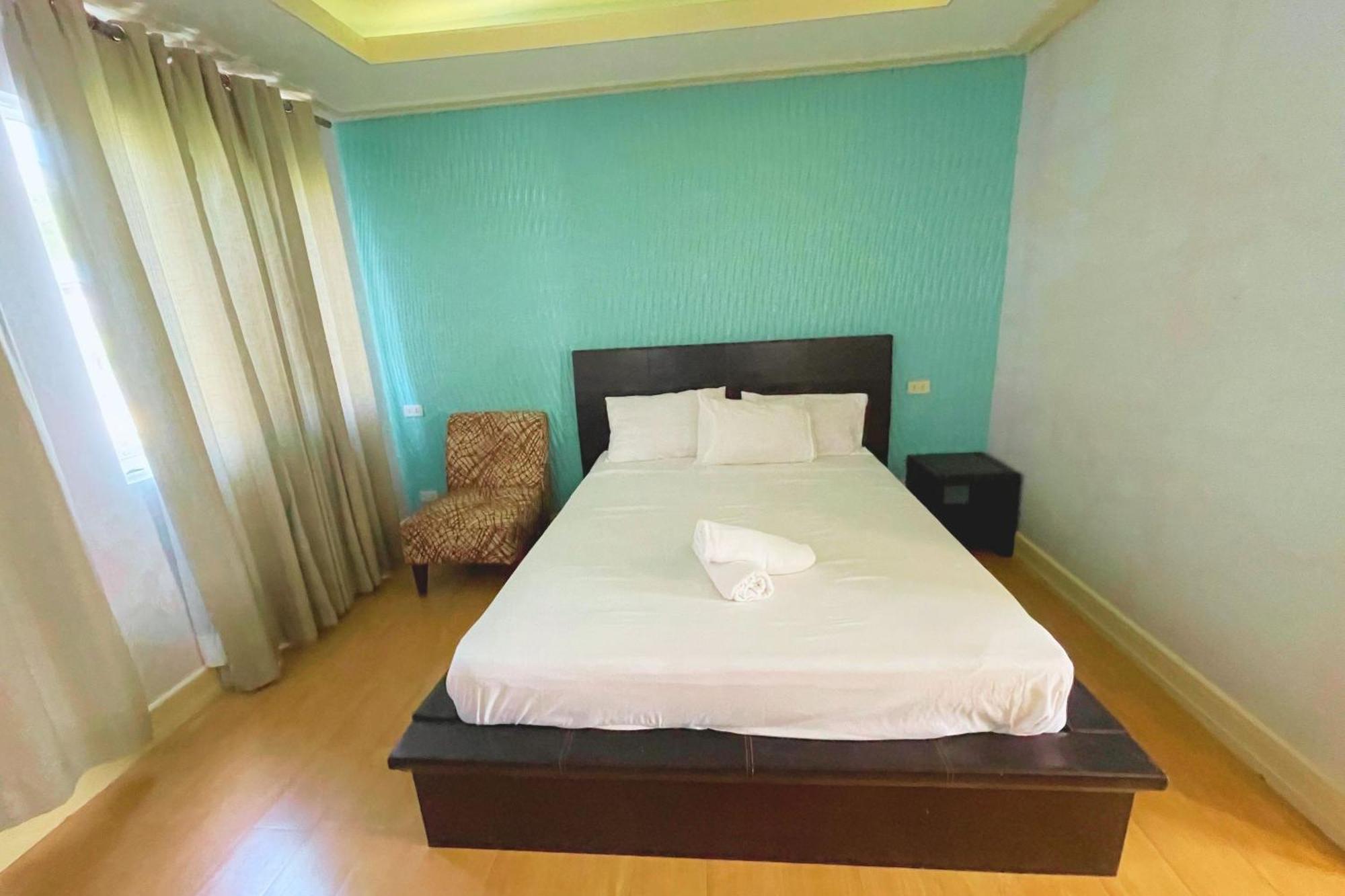 Hotel Here Innstead Boracay