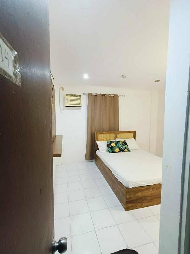 Azor D' Boracay Hotel