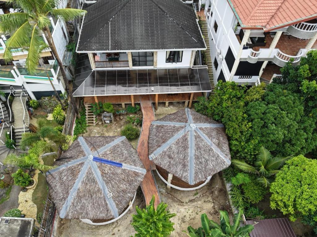3 Boracay Bed & Breakfast *