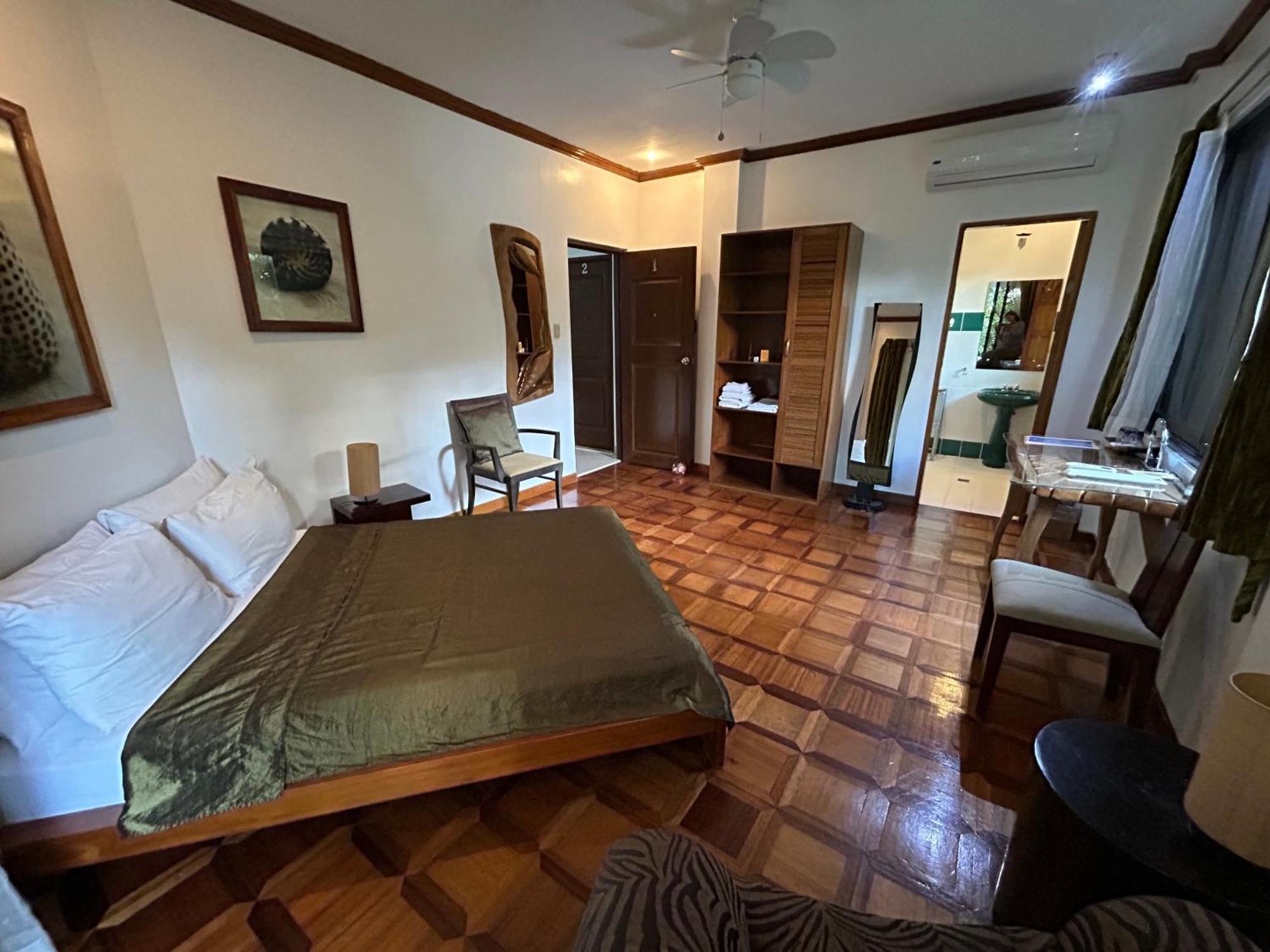 Argonauta Boracay And Apartment Boracay Island