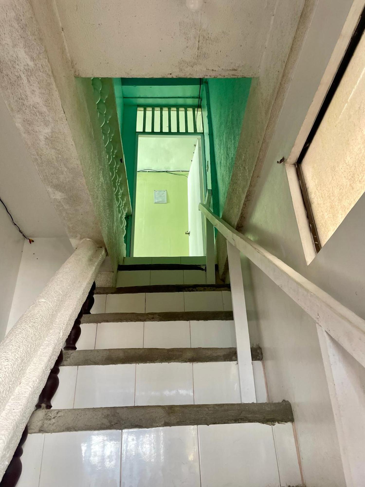 Bahay bakasyunan Pearls Z Apartelle Boracay Island