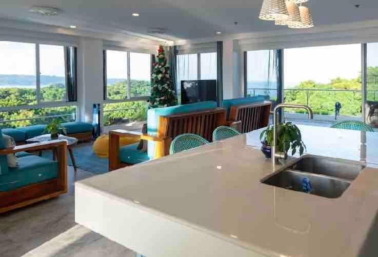 Solara Boracay Villa *