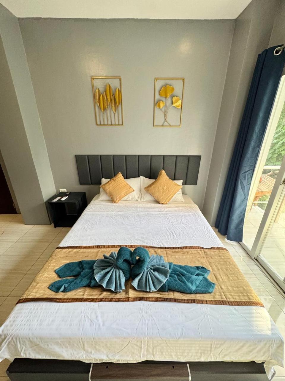 Hotel Miami Boracay *
