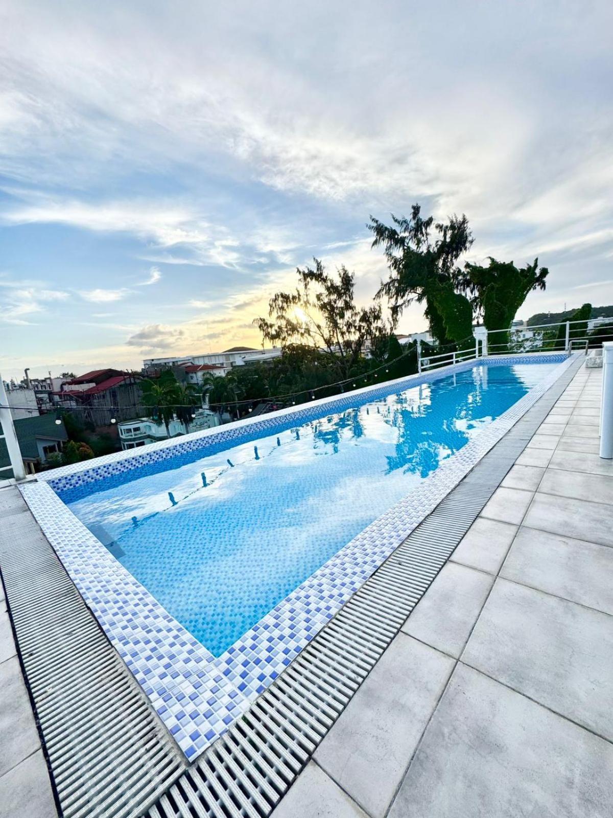 Hotel Miami Boracay