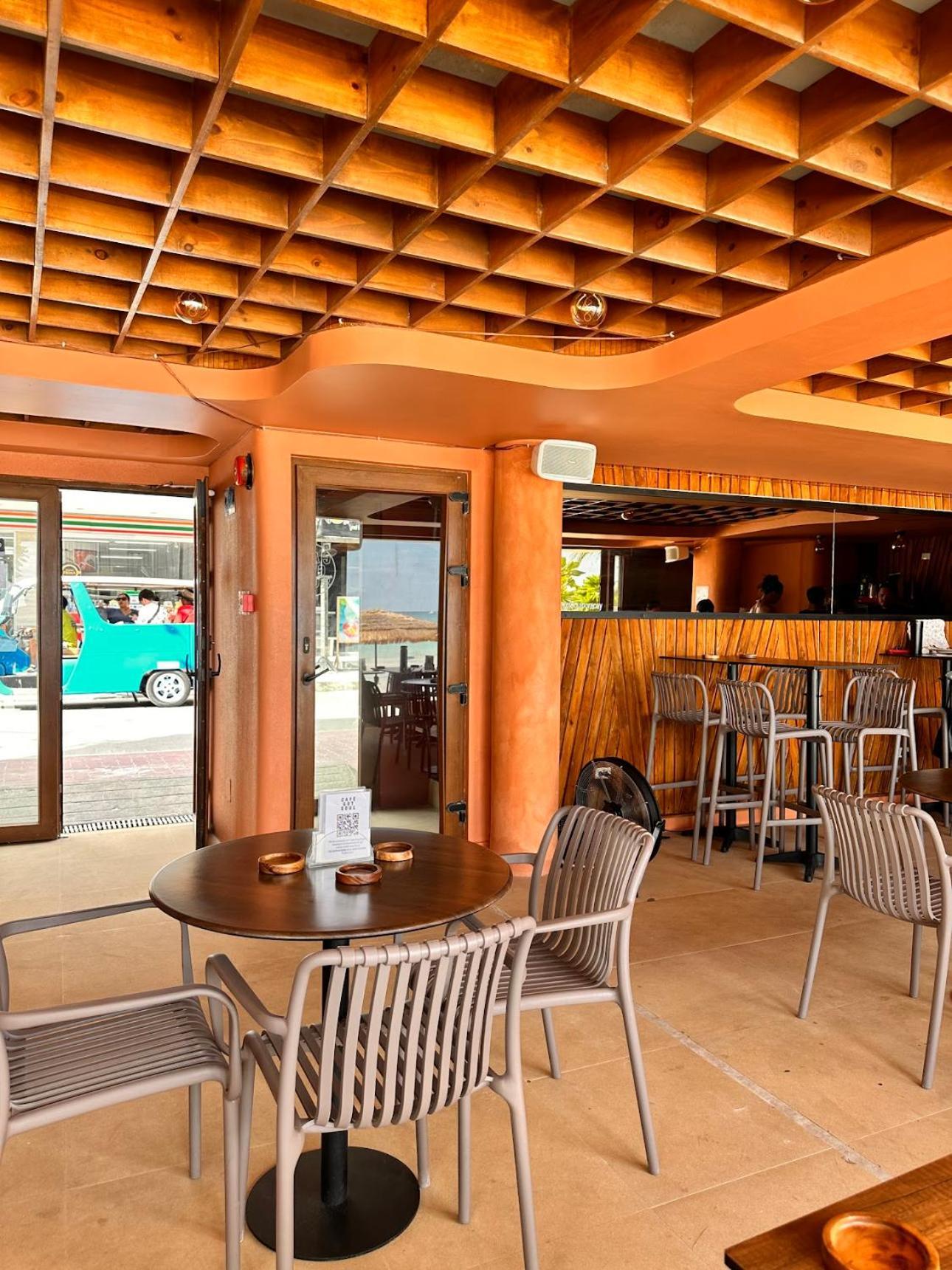 Boracay Club Hotel 4*