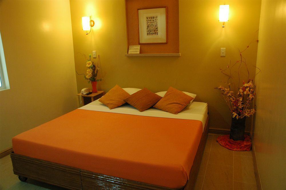 Willy'S Beach Hotel 3* Boracay Island