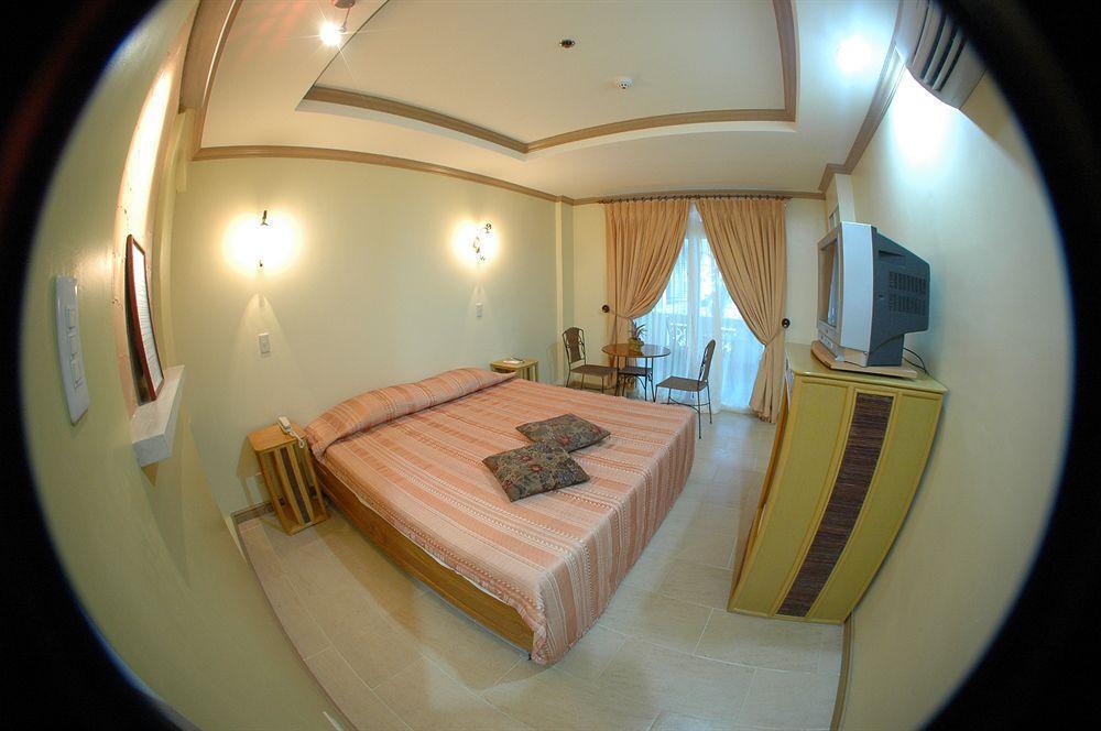 Hotel Willy'S Beach Hotel Boracay Island
