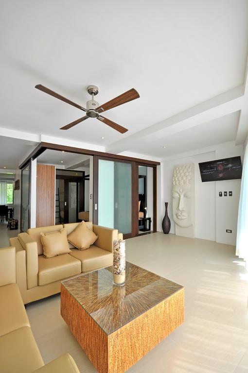 Villa Karuna & Villas *