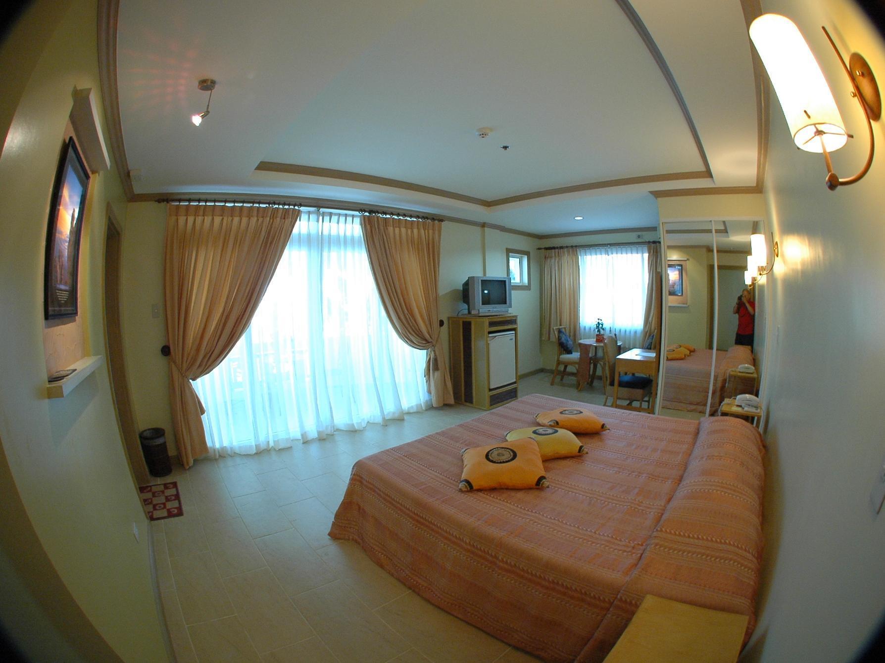 Hotel Willy'S Beach Hotel