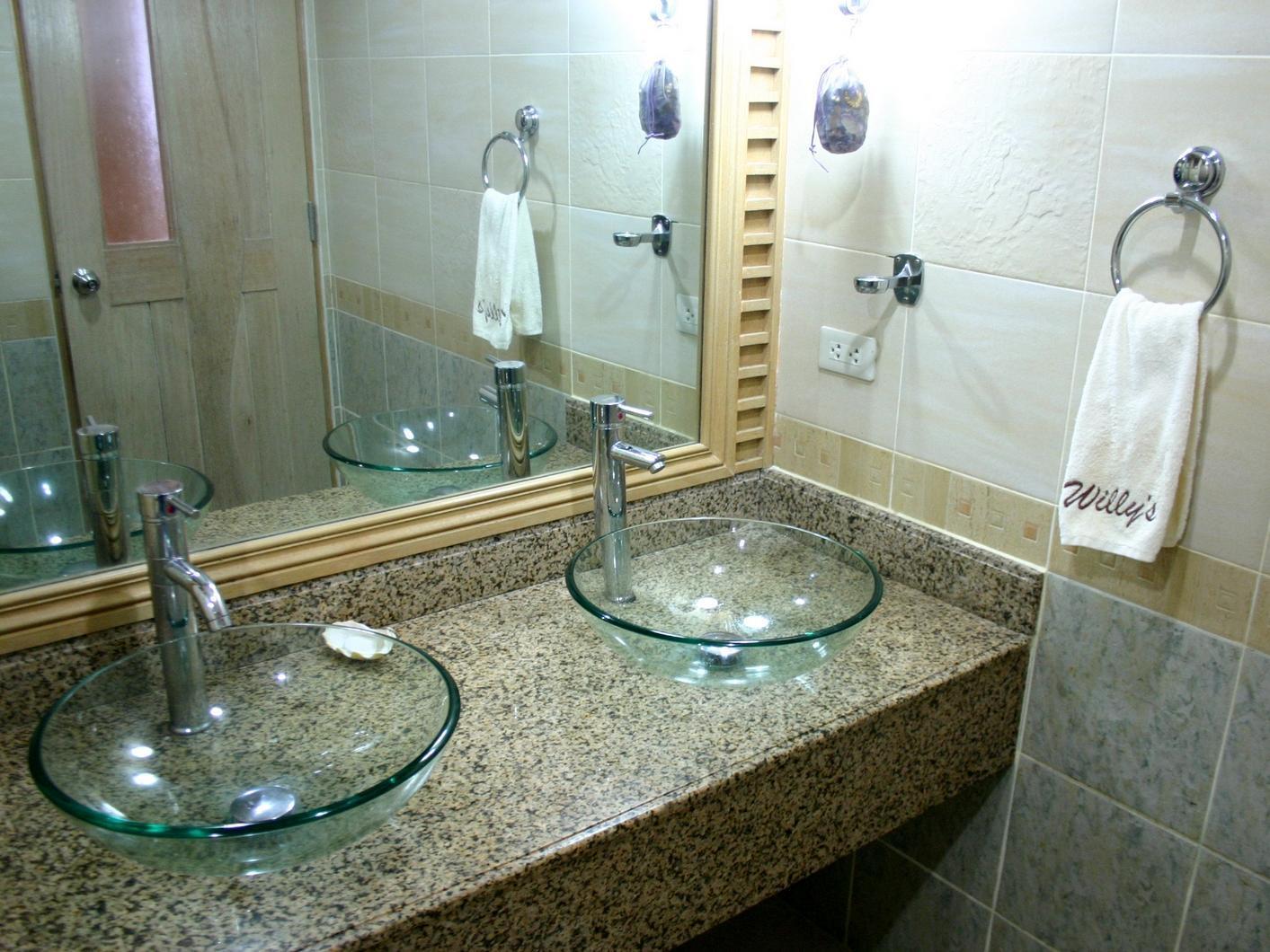 Willy'S Beach Hotel 3*