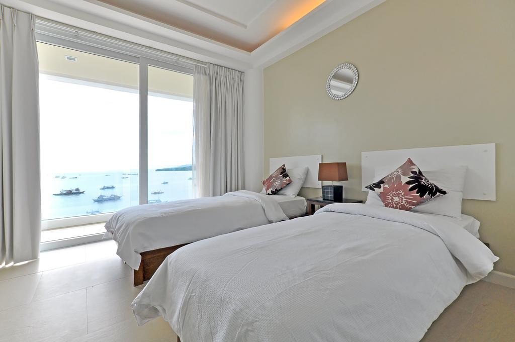 Karuna & Villas Villa Boracay Island
