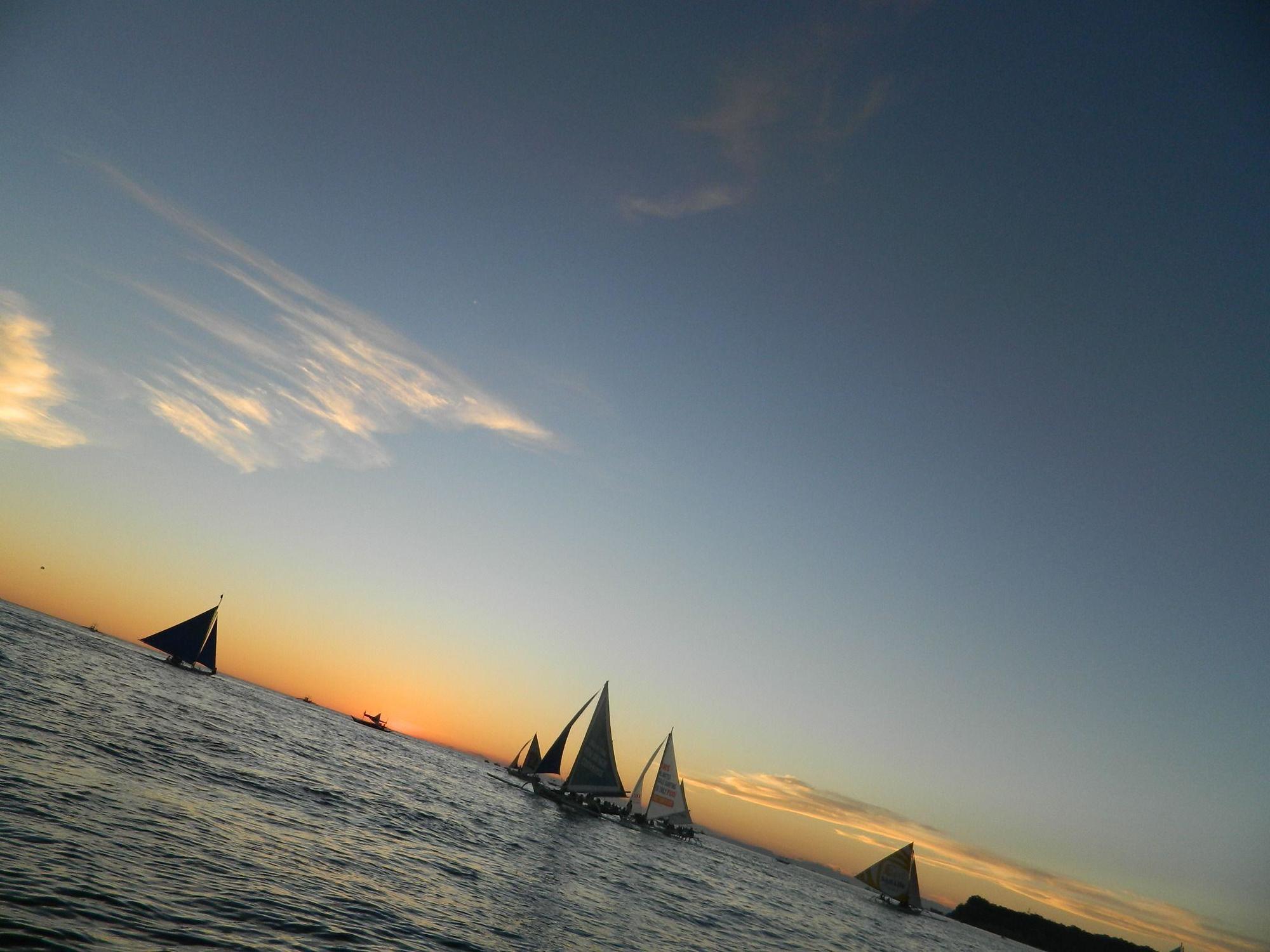 Escondido Beach 3* Boracay Island