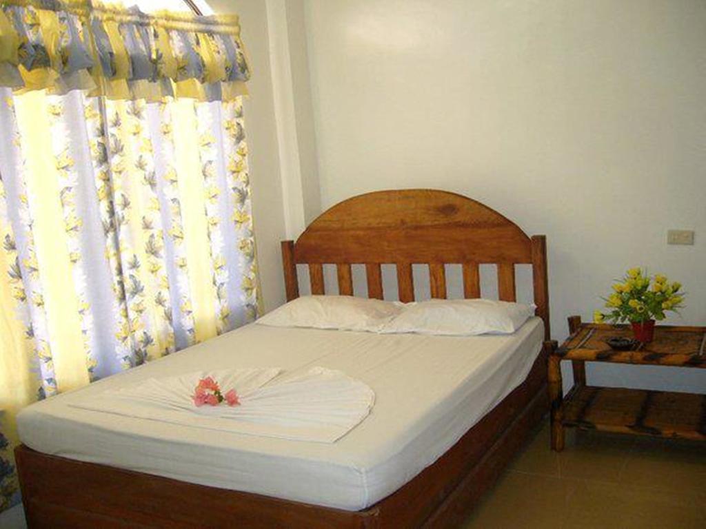 Holiday Homes De Boracay Hotel 3*
