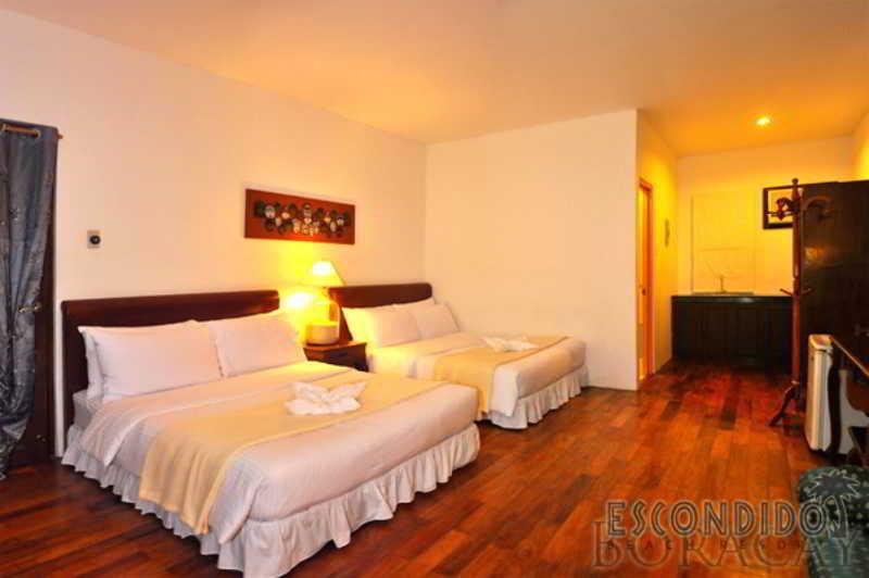 Hotel Escondido Beach 3*