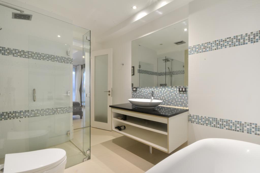 Karuna Private Home Sea View 4*