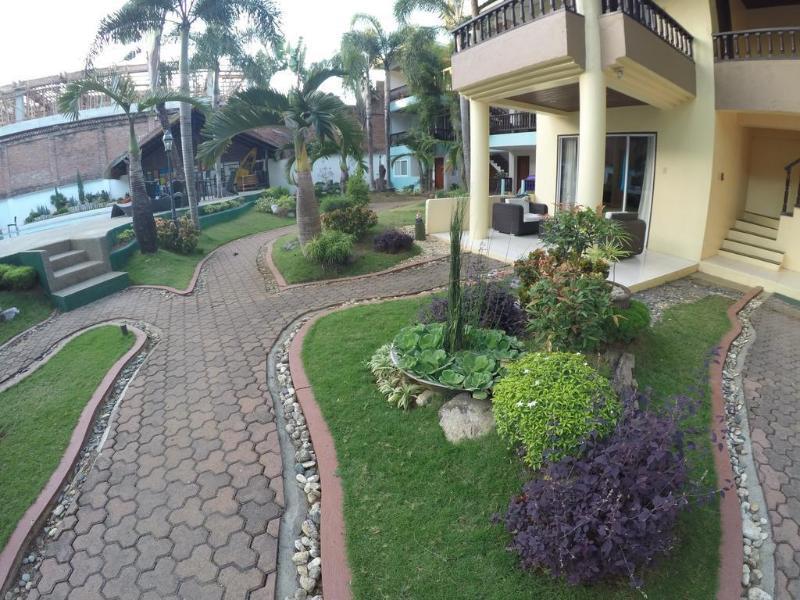 Laguna De Boracay Hotel