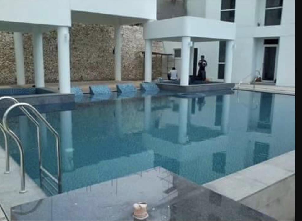 Benkay's Bora Apartment *
