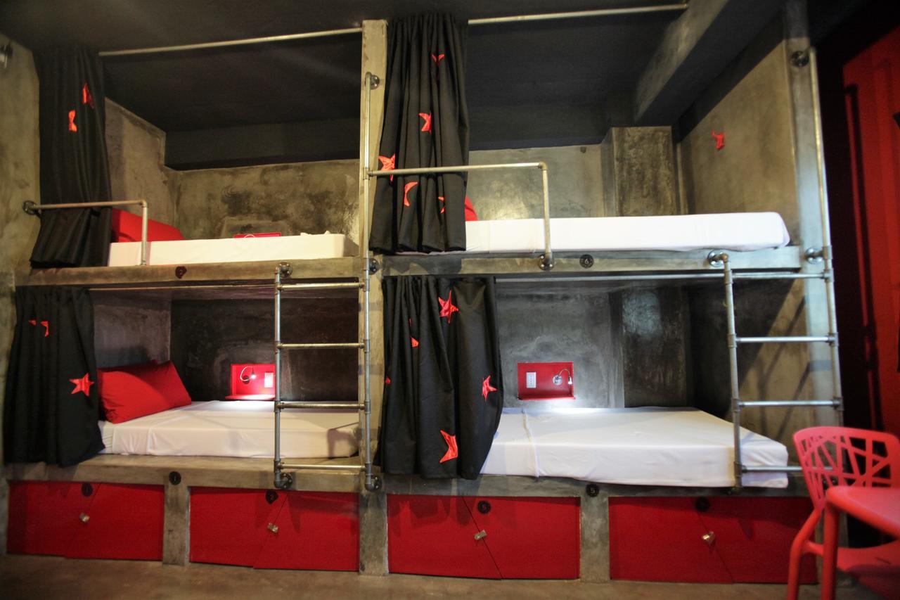 W Hostel Boracay Hostel
