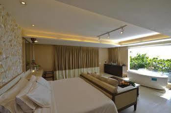 Waling-waling Beach Hotel Boracay Island