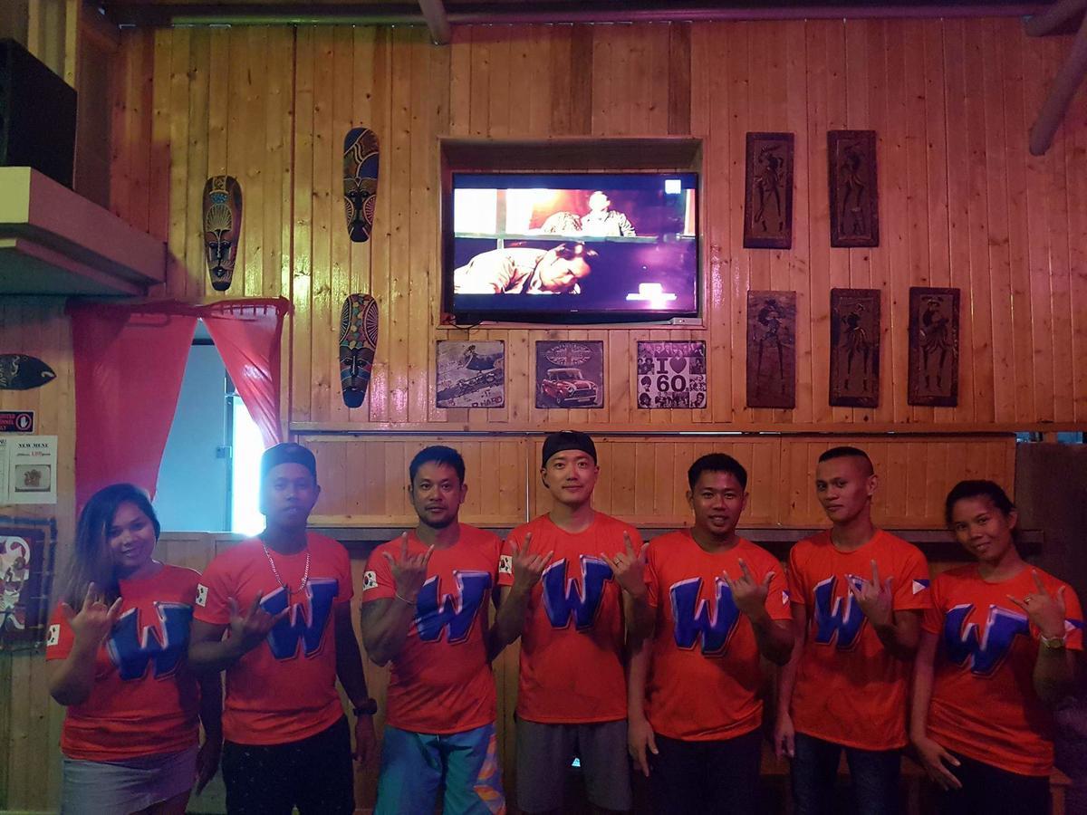 W Hostel Boracay *