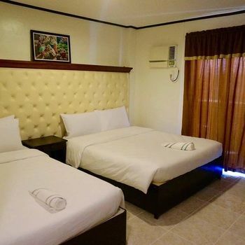 Av Seven Hotel