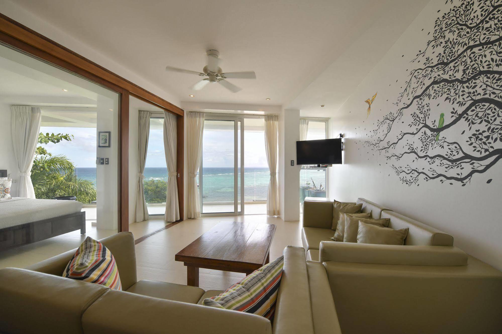 Karuna Private Home Sea View Hotel 4*