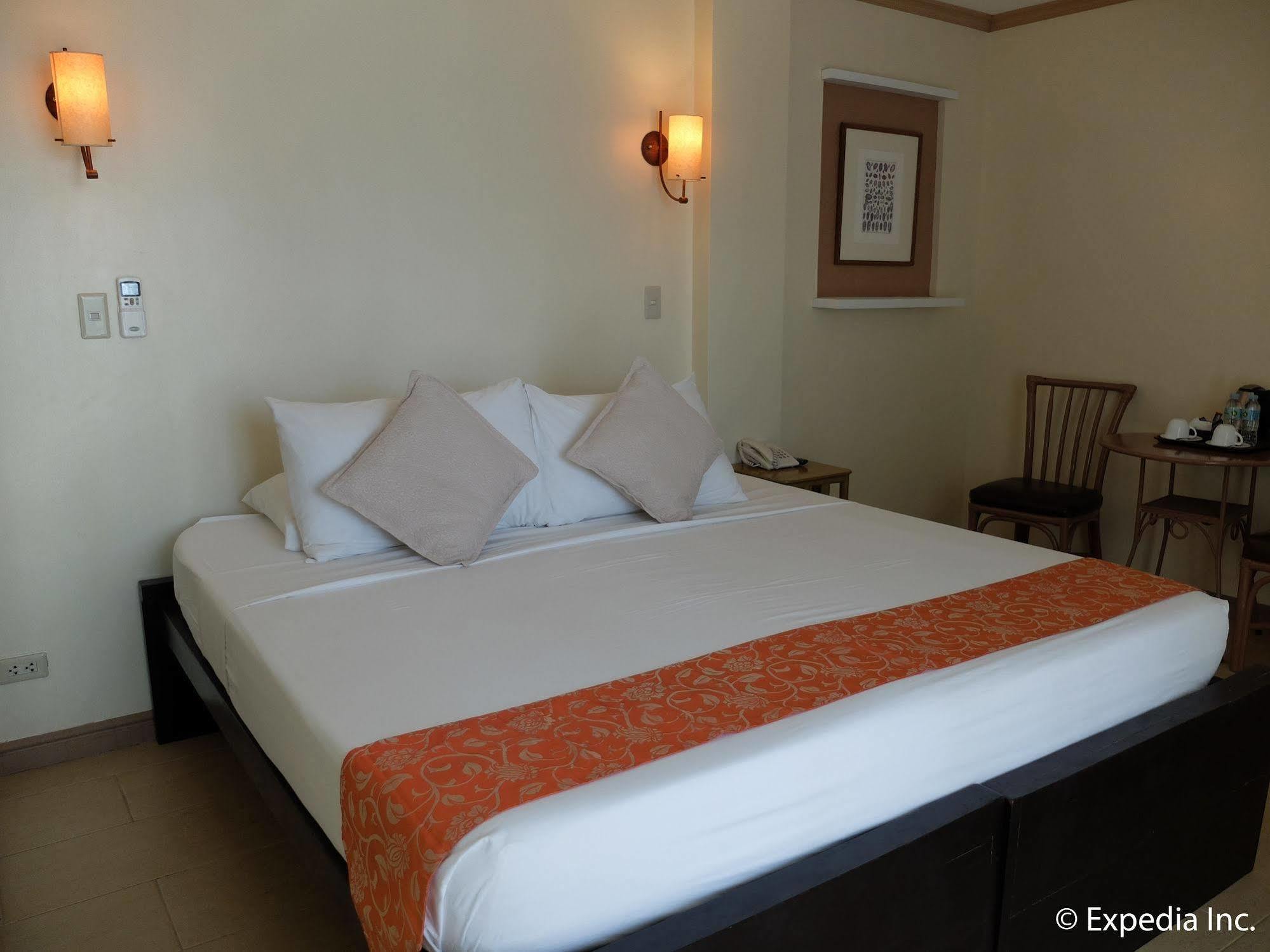 Willy'S Beach Hotel 3*