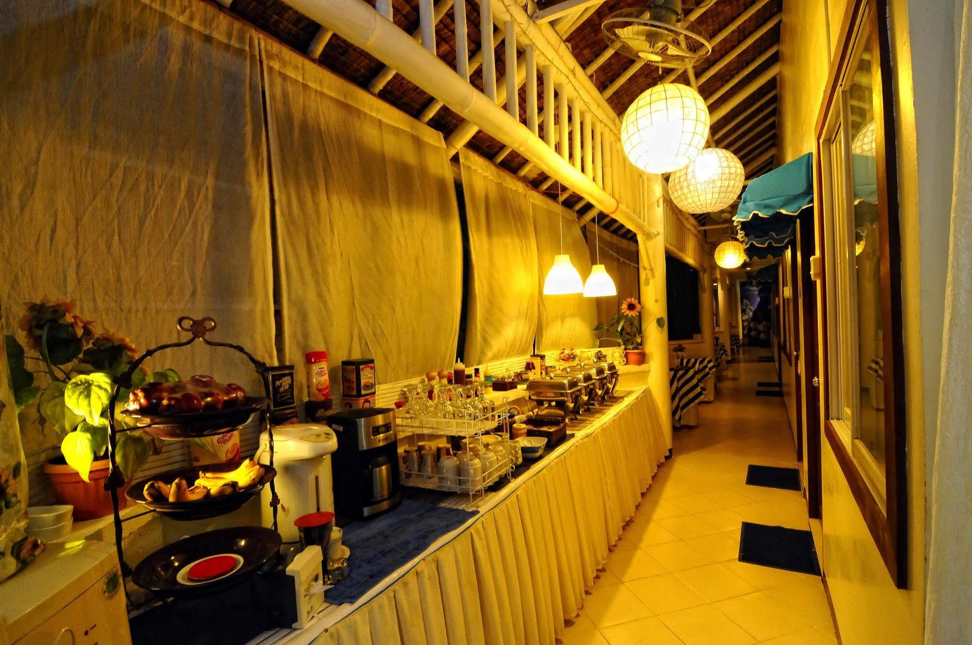 The Blue Veranda Suites Boracay 2*