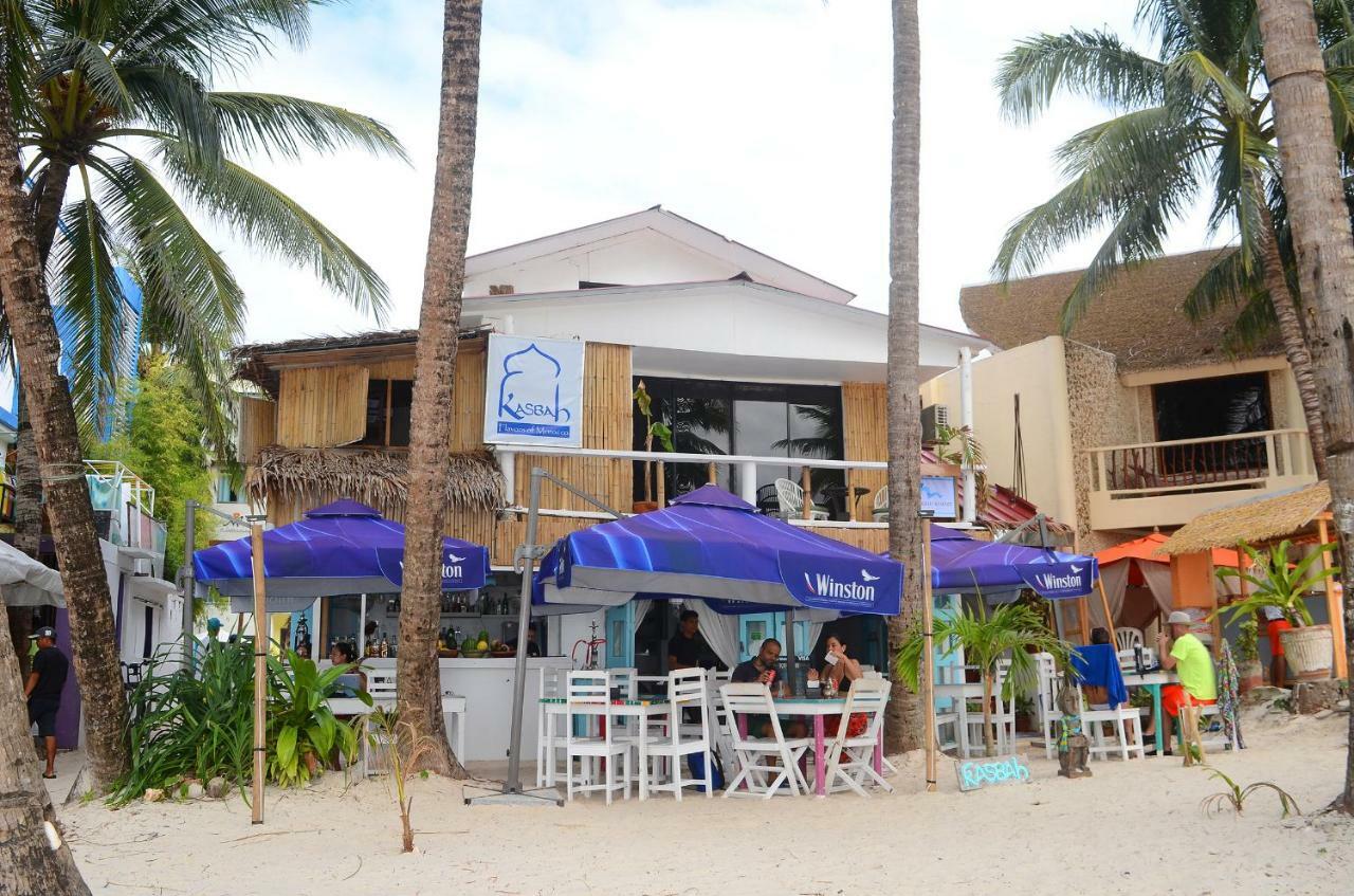 Marrakesh Boracay Hotel 2*