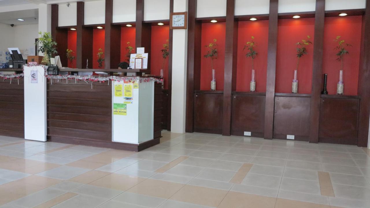 Alice In Wonderland Beach Hotel