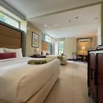 Deluxe Room D W Private Beachand Inifnity Pool And Golf