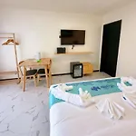 Luckytito Divers Resort Boracay Island