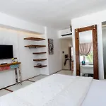 Bei Kurt Und Magz Inn