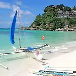 Zen Rooms Seabird Station 2 Boracay