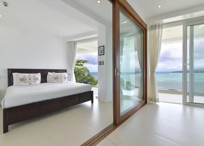 Karuna Private Home Sea View